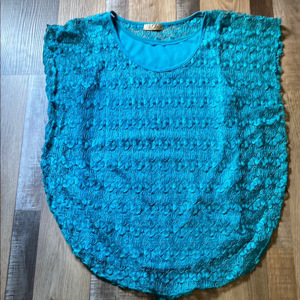 Lavish Blue Ruffled Sleeveless Blouse. This blouse teal color Vintage Y2K - Picture 1 of 7